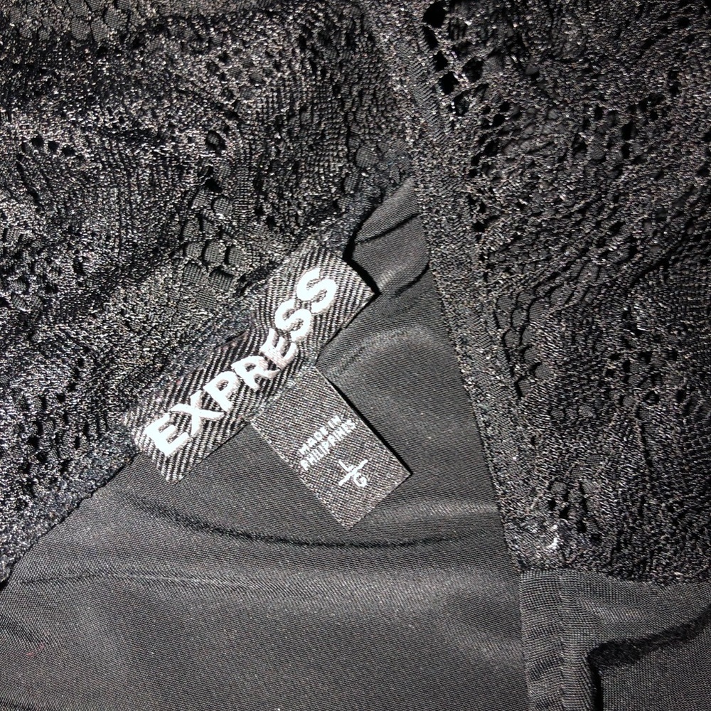 Express Top - Picture 4 of 4